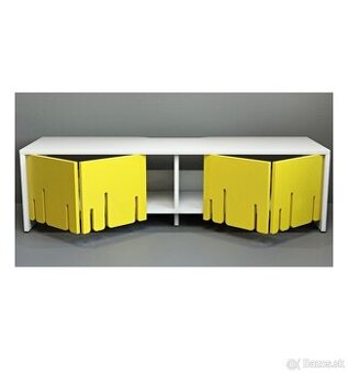 Skrinka pod TV - IKEA