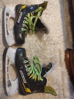 BAUER SUPREME M4 JUNIOR