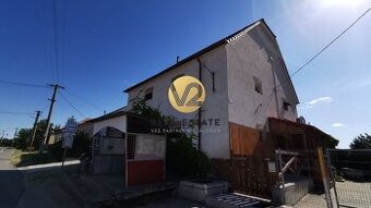 Na PREDAJ Sýpka - reštaurácia, bar s bytom a izbami.