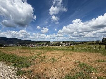 Stavebný pozemok na rekreačnú zástavbu so stavebným povolení