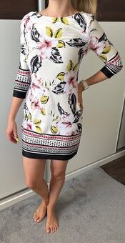 Primark damske kvetinove saty M