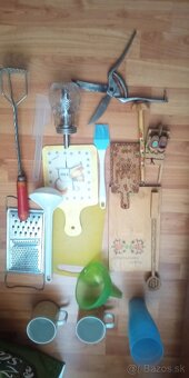 Polička na čaje ,drevené varešky  kuchýň.dosky denka