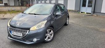 Peugeot 208 1.4 VTi -78000km-