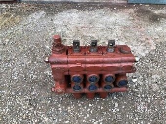 Predám rozvádzač RS25T3 - 1