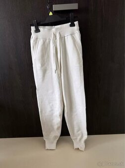 Dámske úpletové nohavice