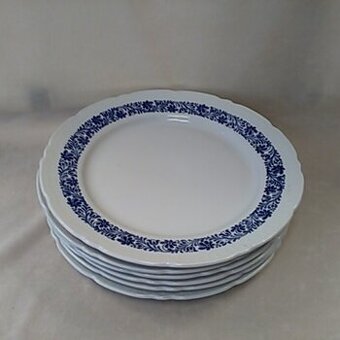 Taniere (v modrom) :)