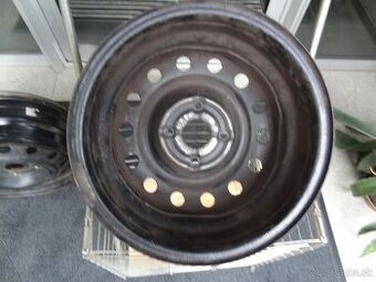 Predám plechové disky na osobný automobil