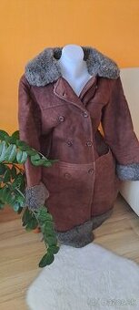 Predam stary dlhsi retro kozuch vel.40,42.