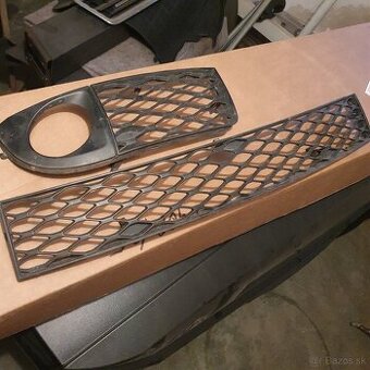 Mriežka predného nárazníka Audi A6 C5 Allroad