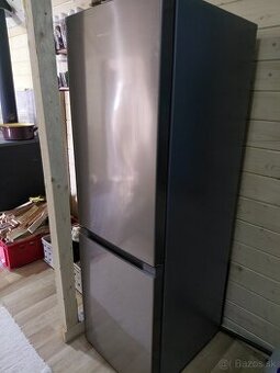 Chladnička s mrazničkou Philco PC 173 ENX