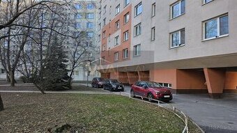 VIVAREAL REZERVOVANÉ Garsónka pri centre, po rekonštrukcii