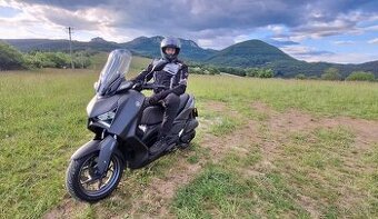 Yamaha x-max 125