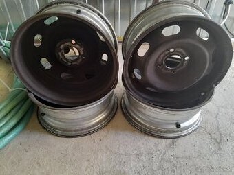 Disky na Peugeot R15