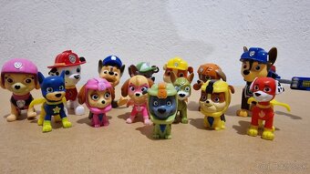 Veľká sada figúrok Labková patrola (Paw Patrol) – 14 ks