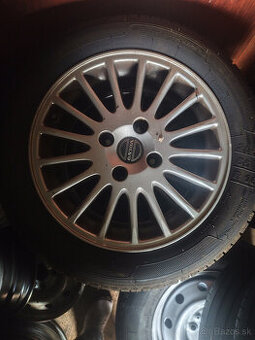 Kolesá na VOLVO V40