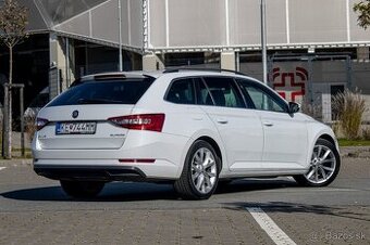 Skoda Superb kombi 2,0 TDI 110 kw DSG