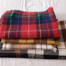 Kockované teplé deky so strapcami, koberček Ikea - 1
