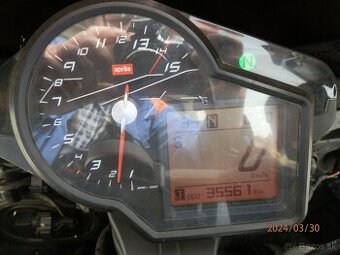 Aprilia rsv4
