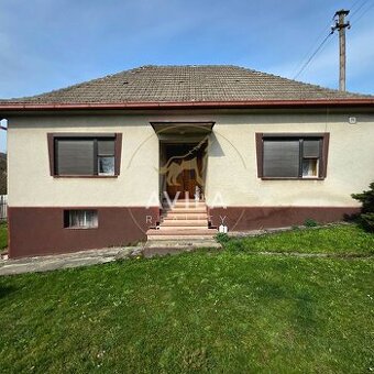 Rodinný dom na predaj v Novej Bošáci s pozemkom 941 m²