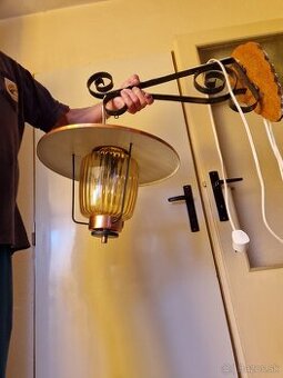 Starozitna,retro kovova lampa