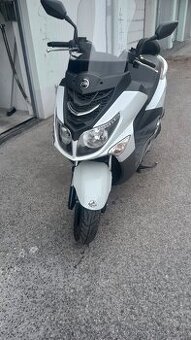 Sym