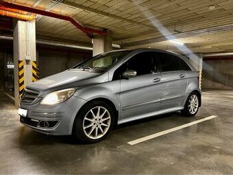 Mercedes b 200 cdi automat - 1
