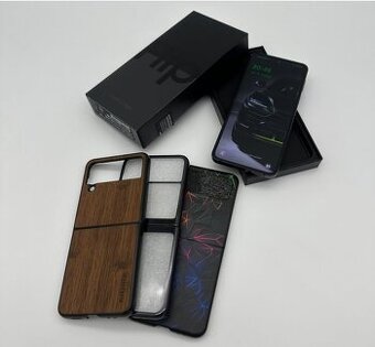 Samsung Galaxy Z Flip4 8/128GB Graphite + ZÁRUKA + D