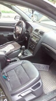 Havarovaná - Škoda Octavia 2 combi 1,9TDi - 1