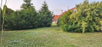 Pozemok s rozlohou 1524 m2 na predaj, obec Vydrany