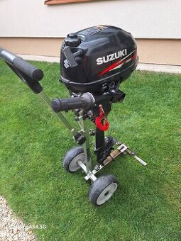 Motor na čln Suzuki