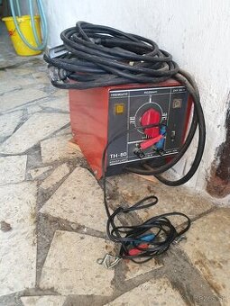 zváračka s nabijačkou 220 v