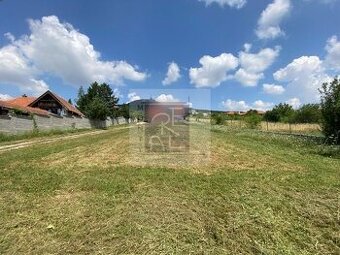 NA PREDAJ STAVEBNÝ POZEMOK NITRA - ZOBOR, HORNOZOBORSKÁ UL.
