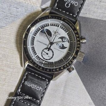 Swatch Omega Moonswatch Mod