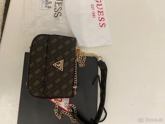 Kabelka Guess