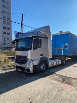 Ponuka práce automechanik nákladných vozidiel