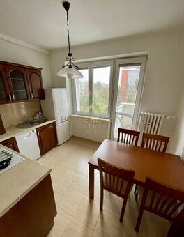 Prenájom pekný 2 izbový byt, Hagarova ulica, Bratislava III.