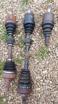 Predám ľavú poloos Honda accord FRV FR-V K207