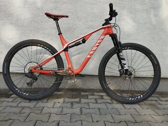 Bicykel Canyon LUX CF SL 7.0 karbón AXS karbónové kolesá