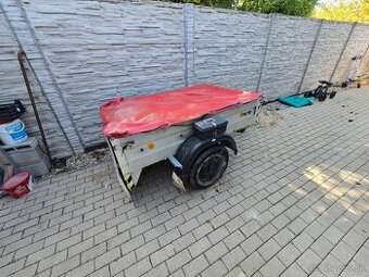 Prívesný vozík s plachtou