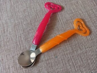 2ks zaujímavé lyžičky - dĺžka 18 cm - cena za obe