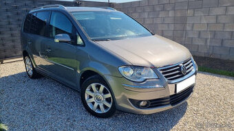 Volkswagen Touran 2.0 tdi automat dsg facelift xenony