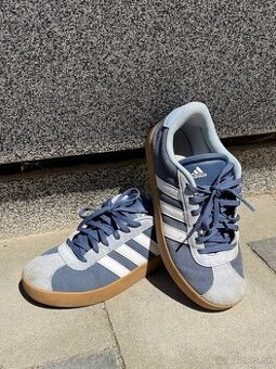 tenisky Adidas Spezial, modré, veľkosť 37