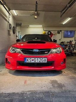 Subaru impreza wrx sti hatchback