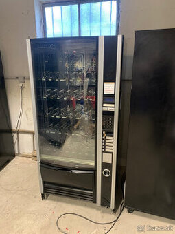 Predam predajny automat Necta Sfera