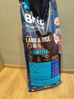 Granule BRIT LAMB&RICE 15kg