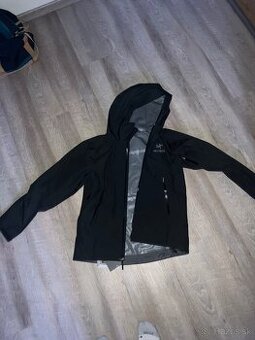 Arc’teryx beta lt jacket