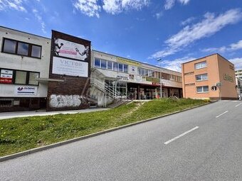 Kancelárske a obchodné priestory v známej štvrti Popr…