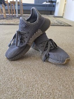 Adidas deerupt