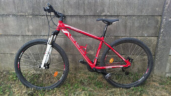 Predám málo jazdený horský bicykel DEMA ADRO 5.0