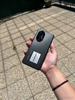 HONOR 200